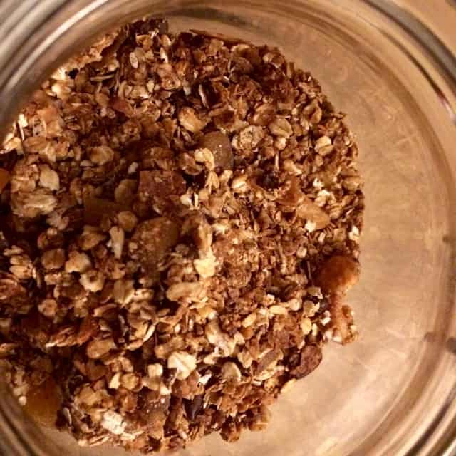 Une recette de granola healthy pour le petit-déjeuner