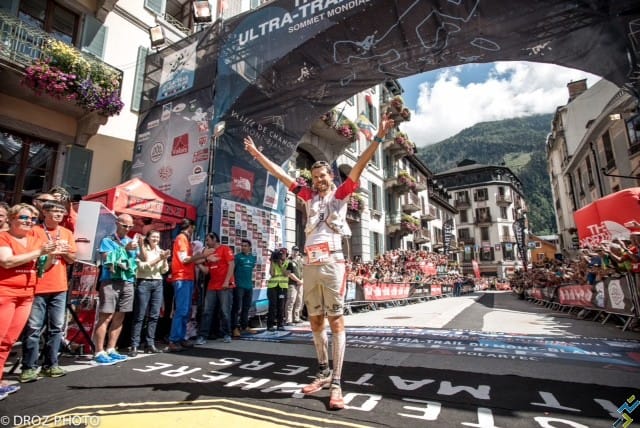 1-Fran--ois-DHaene-vainqueur-UTMB-2014-photo-Damien-Rosso-www.droz-photo.com-