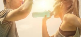 L’hydratation avant, pendant, et après la course