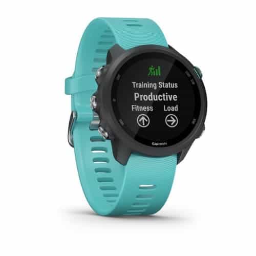 La célèbre montre connectée Garmin Forerunner 245 affichée à